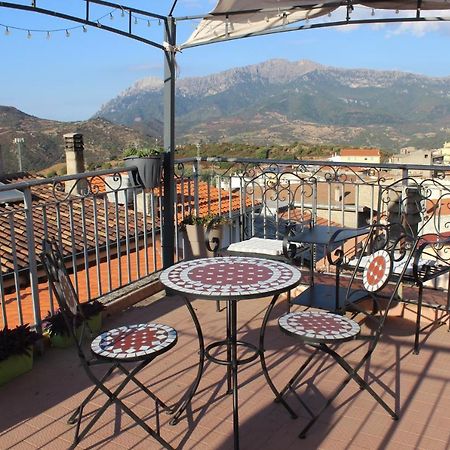 B&B Marima 2 Posti Orgosolo Exterior photo